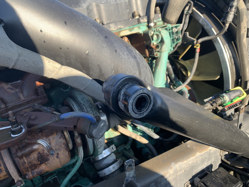 Цилиндр подъема кабины 2017г.