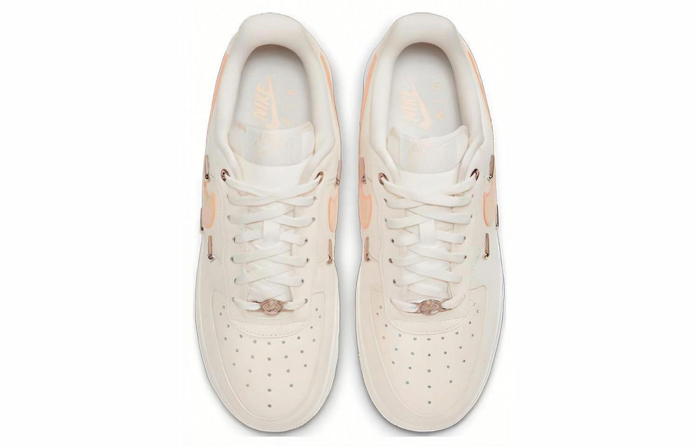 Кроссовки Nike Air Force 1 '07 Lx (Женская размерная сетка)