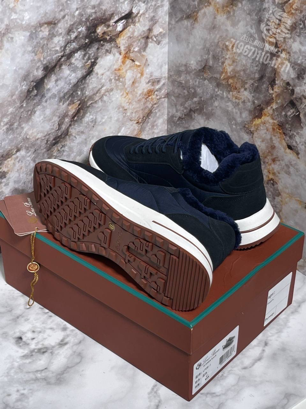 Зимние кроссовки Loro Piana Week End Walk