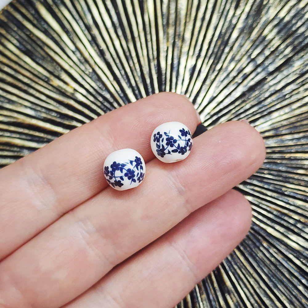 Бусины Гжель, керамические, темно - синие, р-р 10мм, штучно