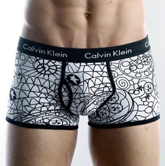 Мужские трусы боксеры Calvin Klein 365 print  Black Painting