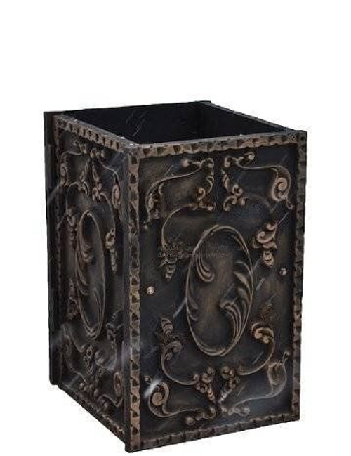 Урна чугунная квадратная «Ампир»