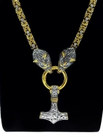 Крупная цепочка с волками и подвеской оберегом Гром Секира