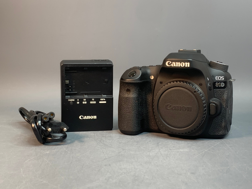 Canon EOS 80D body 92.000 Кадров