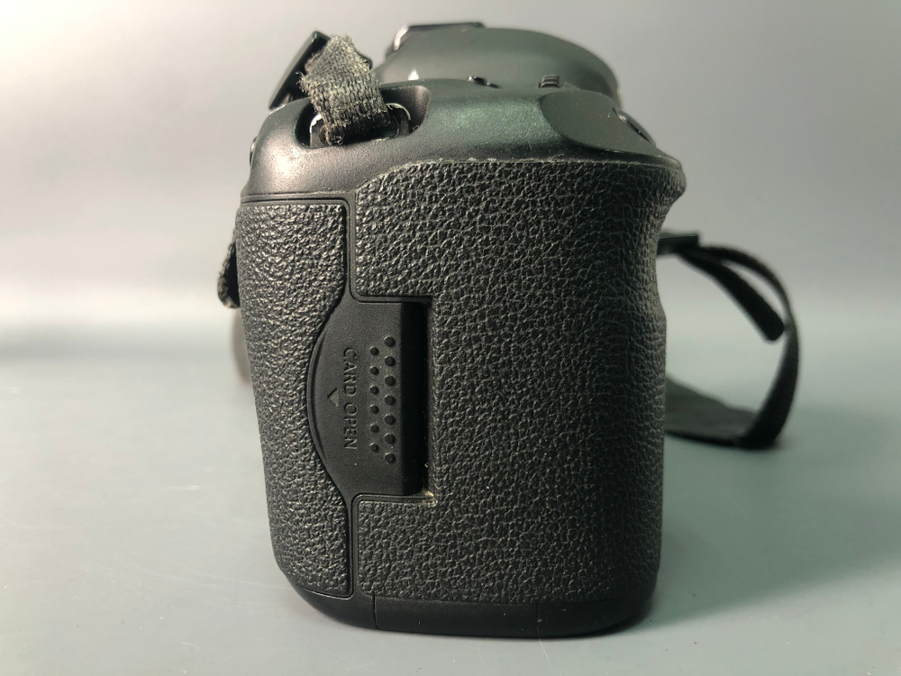 Canon EOS 5D Mark III, 64000 кадров пробега