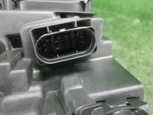 Фара левая Mercedes A W177 (2018-2022) LED (В пленке)