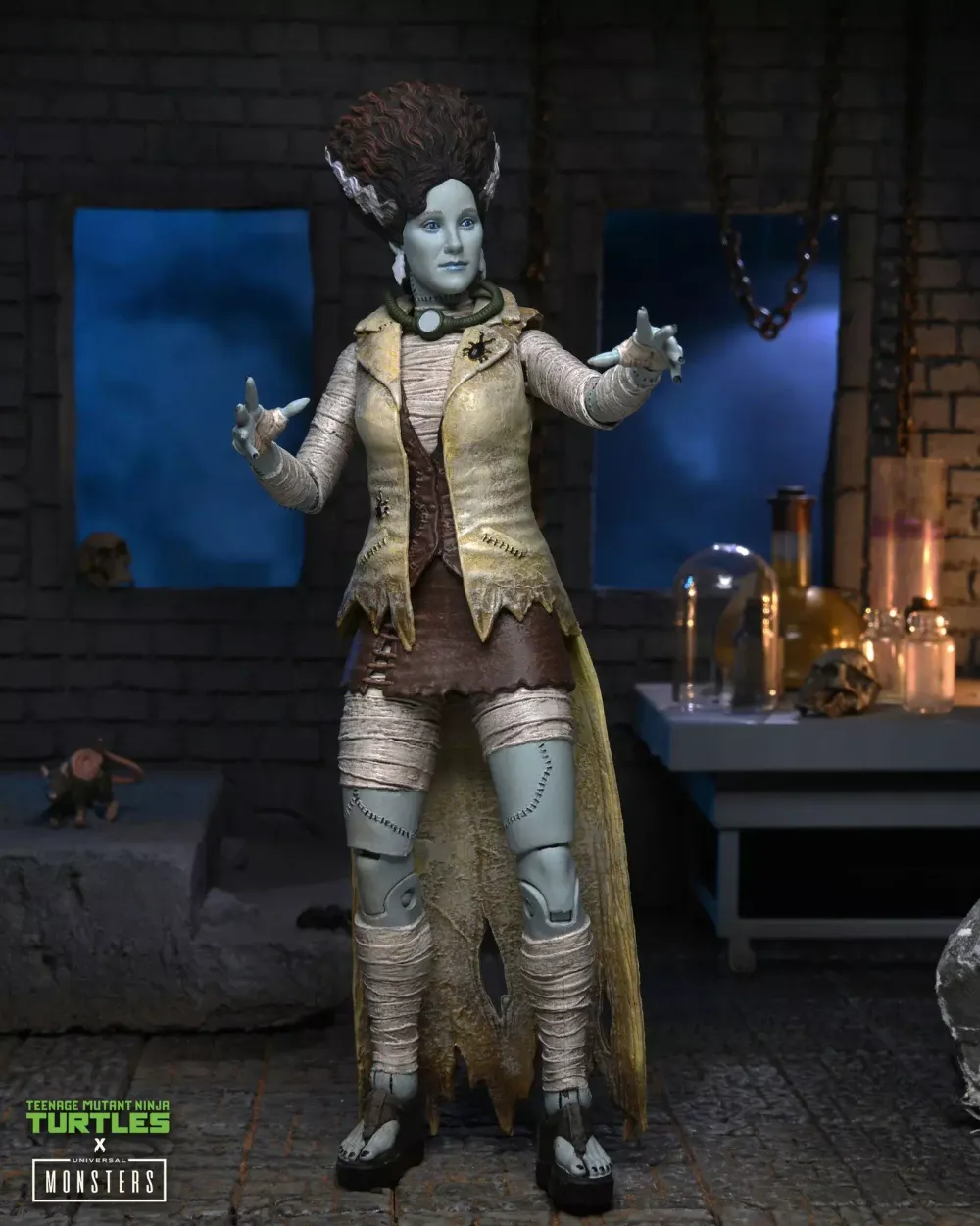 Фигурка Neca Ultimate April as Bride of Frankenstein Universal Monsters x Teenage Mutant Ninja Turtles