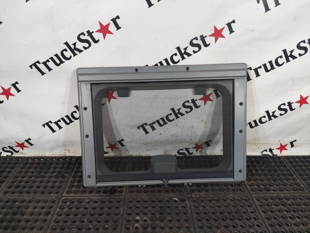 Накладка люка внутренняя