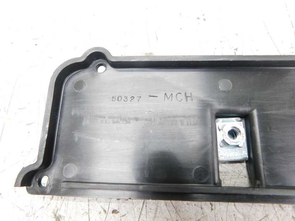 Пластик внутренний Honda VTX1800 SC46 50327-MCH
