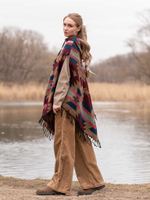 Пончо женское шерстяное с орнаментом