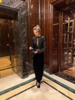 Укороченный жакет в пайетку, Черный