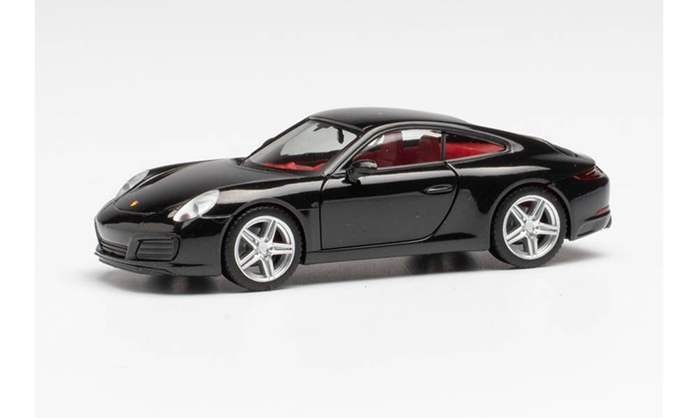 Автомобиль Porsche 911 Carrera4S, черный