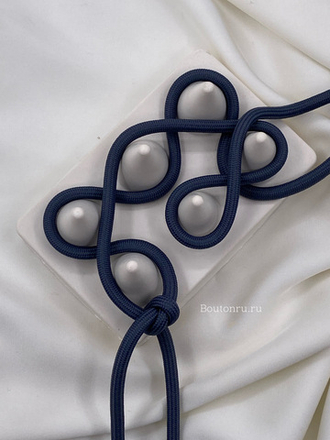 Шнур темно-синий 1,47 м