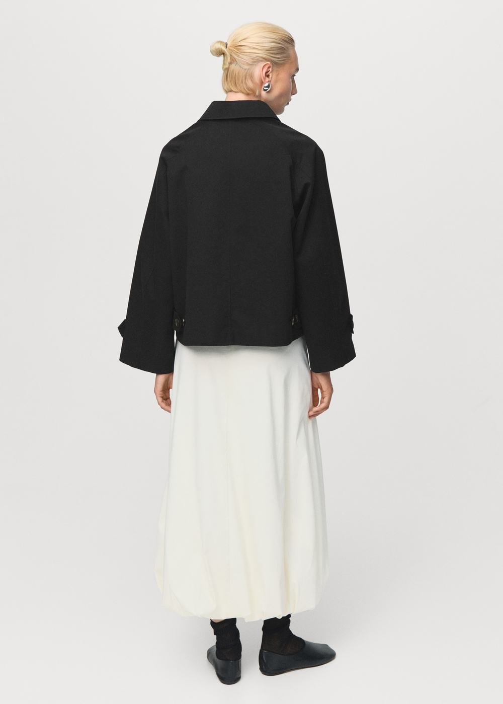 MANGO Короткий тренч с поясом, черный