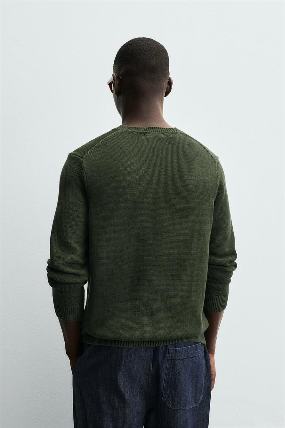 ZARA ХЛОПКОВЫЙ ДЖЕМПЕР С V-ОБРАЗНЫМ ВЫРЕЗОМ, ЗЕЛЕНЫЙ