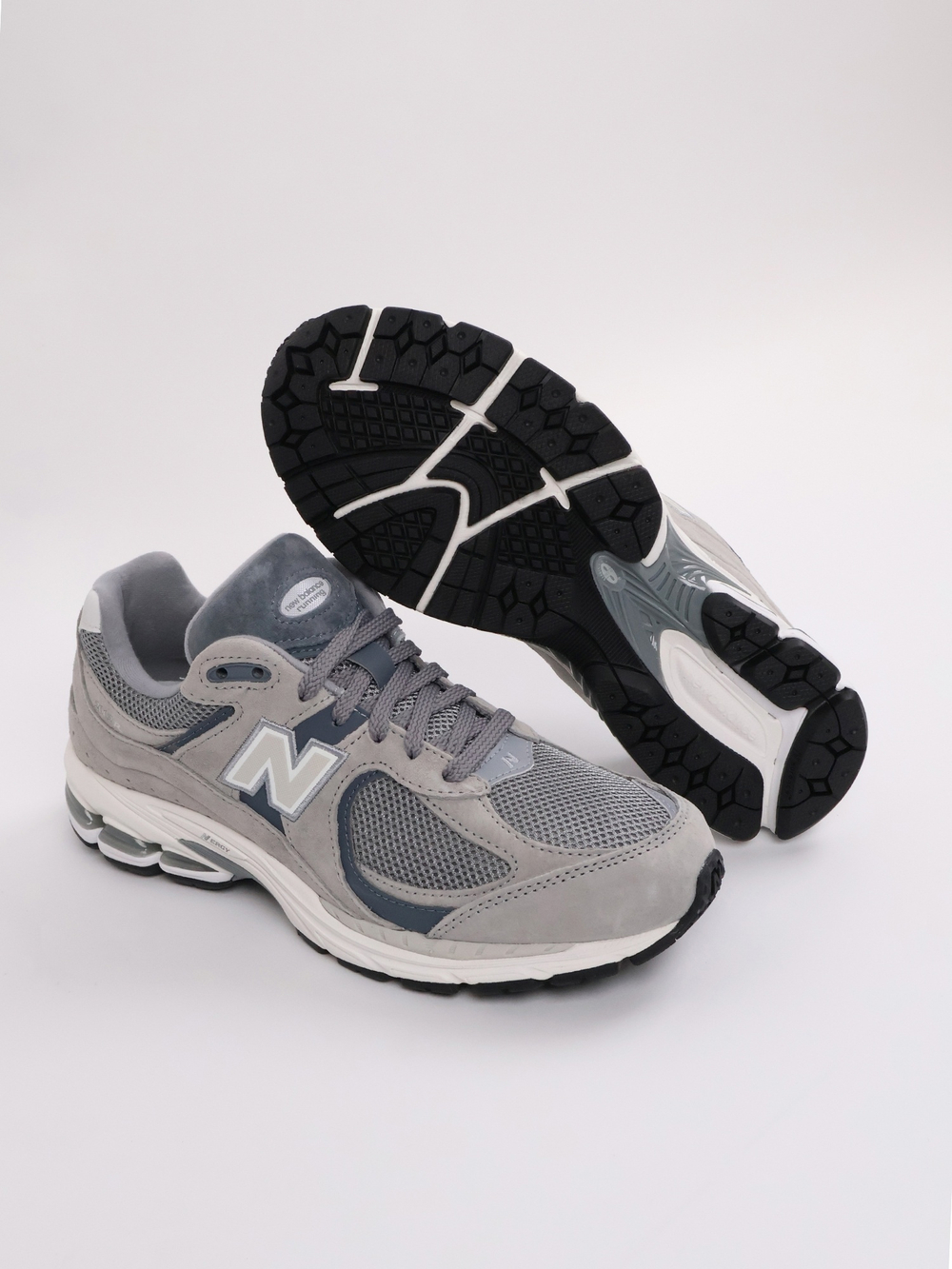 New Balance 2002R Steel Grey Orca