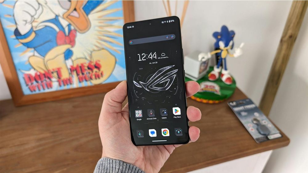 Asus ROG Phone 9 Pro (2025)