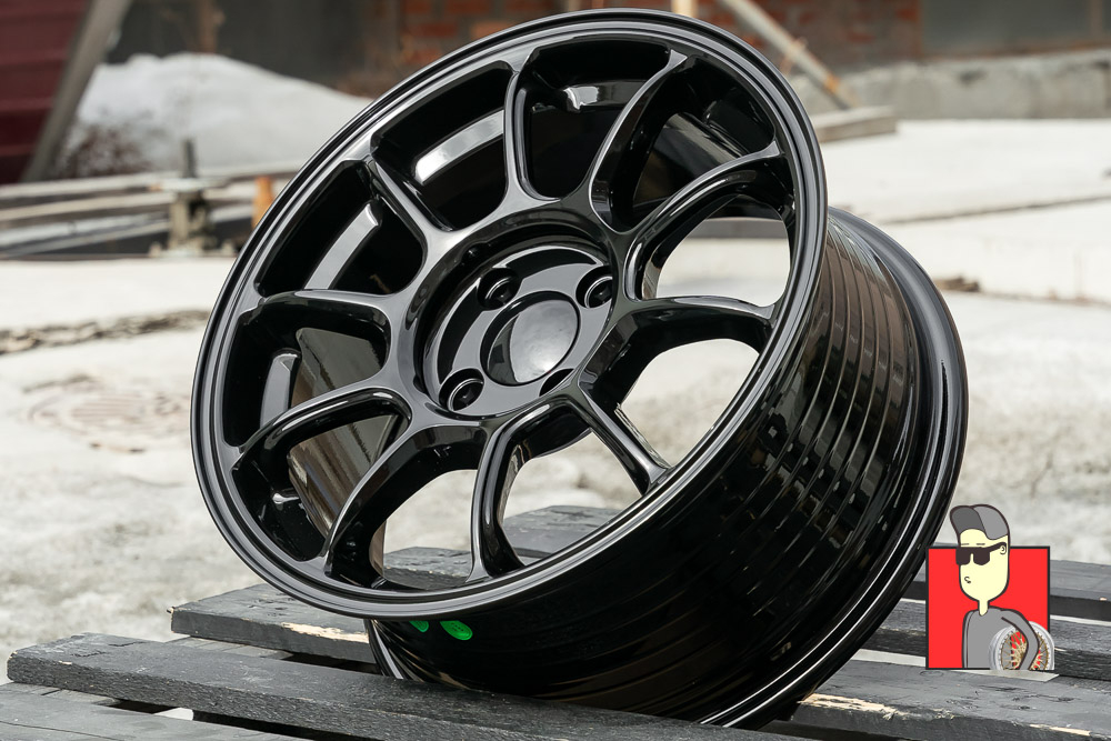 Комплект дисков Rays ZE40 15x7 et35 4x100