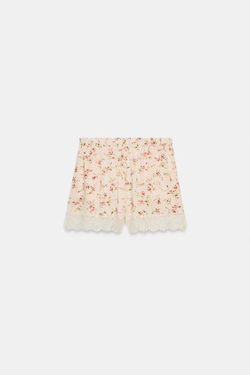 ZARA ШОРТЫ С ЦВЕТОЧНЫМ ПРИНТОМ И КРУЖЕВОМ, С ПРИНТОМ