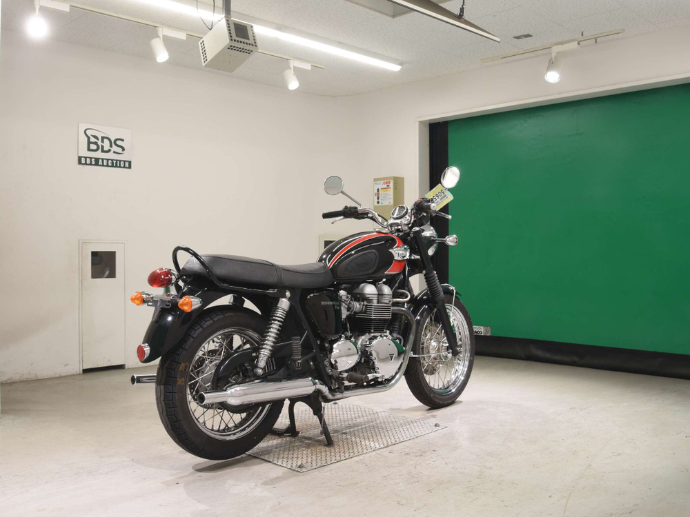 Triumph Bonneville T100 2007