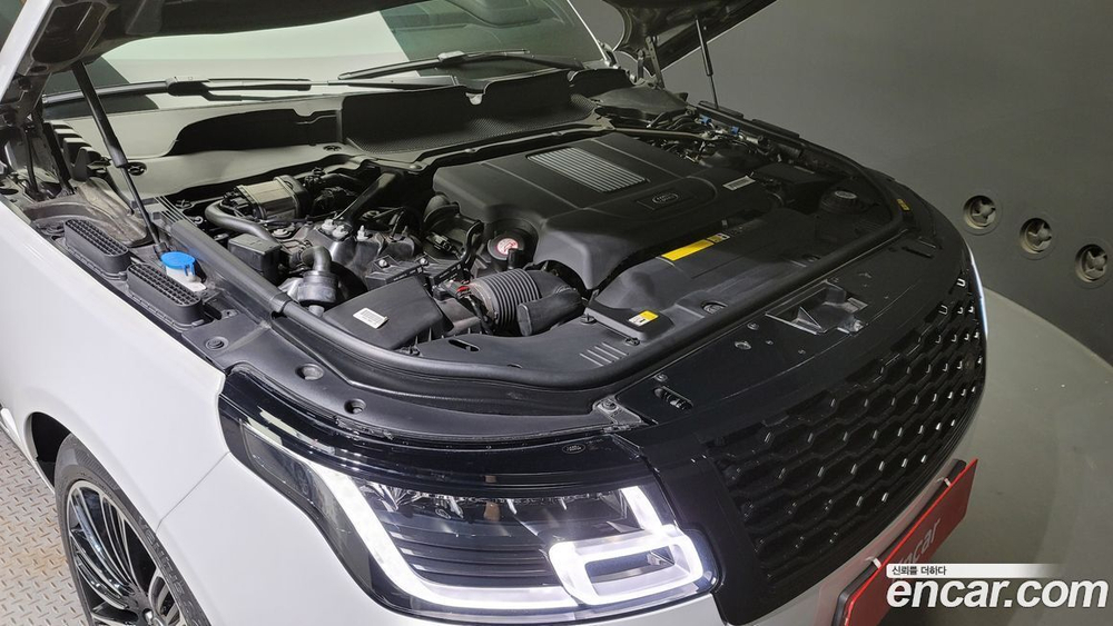 Land Rover Range Rover 4 Generation 4.4 SDV8 AB LWB Дизель (09.2019)