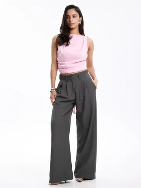 Брюки классические палаццо с защипами