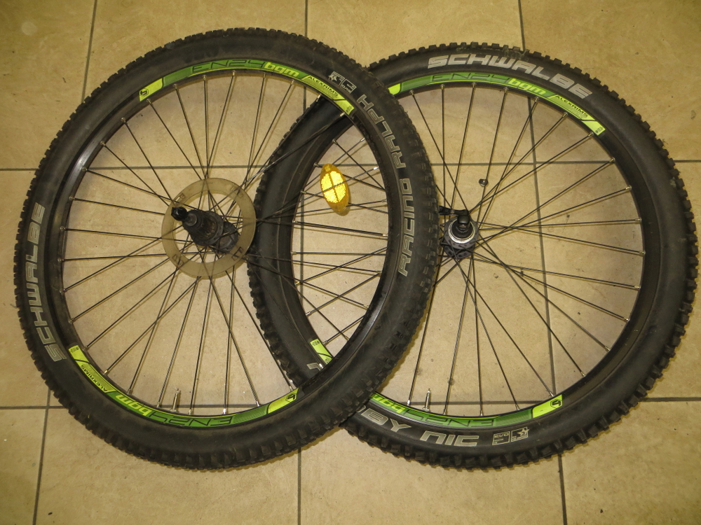 Комплект колес переднее заднее 26" втулки Shimano SLX