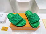 Louis Vuitton Pool Pillow Comfort Mule
