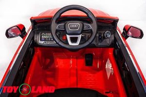 Детский электромобиль Toyland Audi Q7 красный