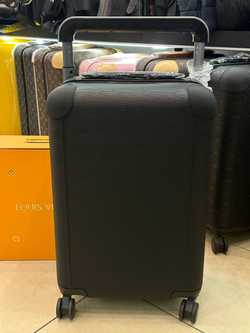 Чемодан Louis Vuitton