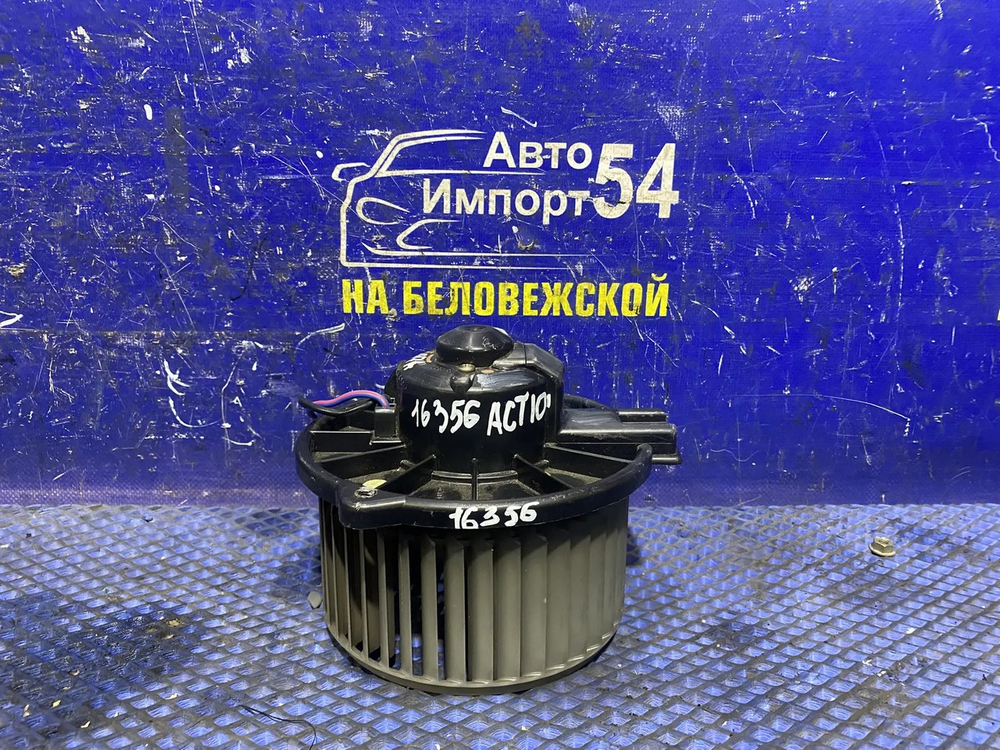 Моторчик печки TOYOTA OPA 2000-2005