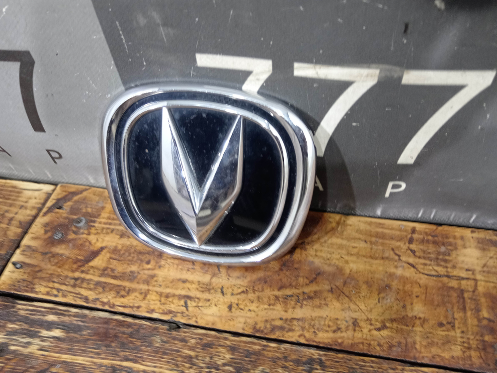 Эмблема передняя Changan Hunter Plus 23-нв Б/У Оригинал S202F2714010900