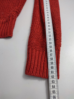 Свитер с объемным горлом 42 размер