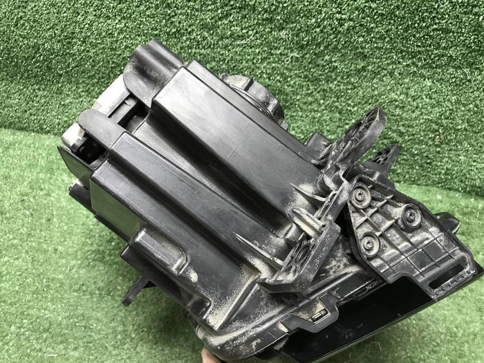 Фара левая Lixiang L7 (2022-н.в.) LED