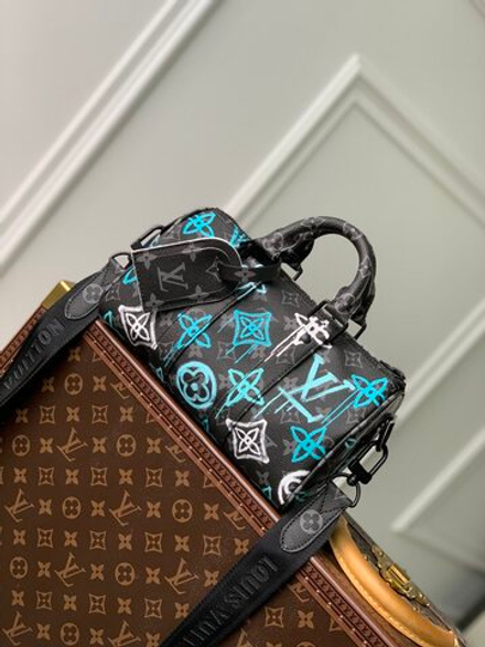 Louis Vuitton Keepall 25