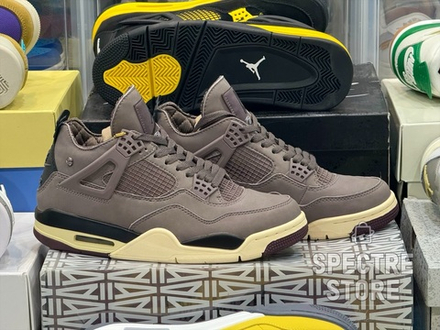 Air Jordan 4 A Ma Maniére Violet Ore