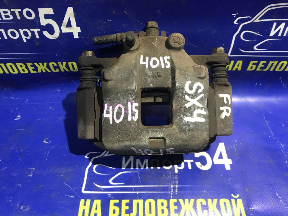 Суппорт тормозной передний правый SUZUKI SX4 2010