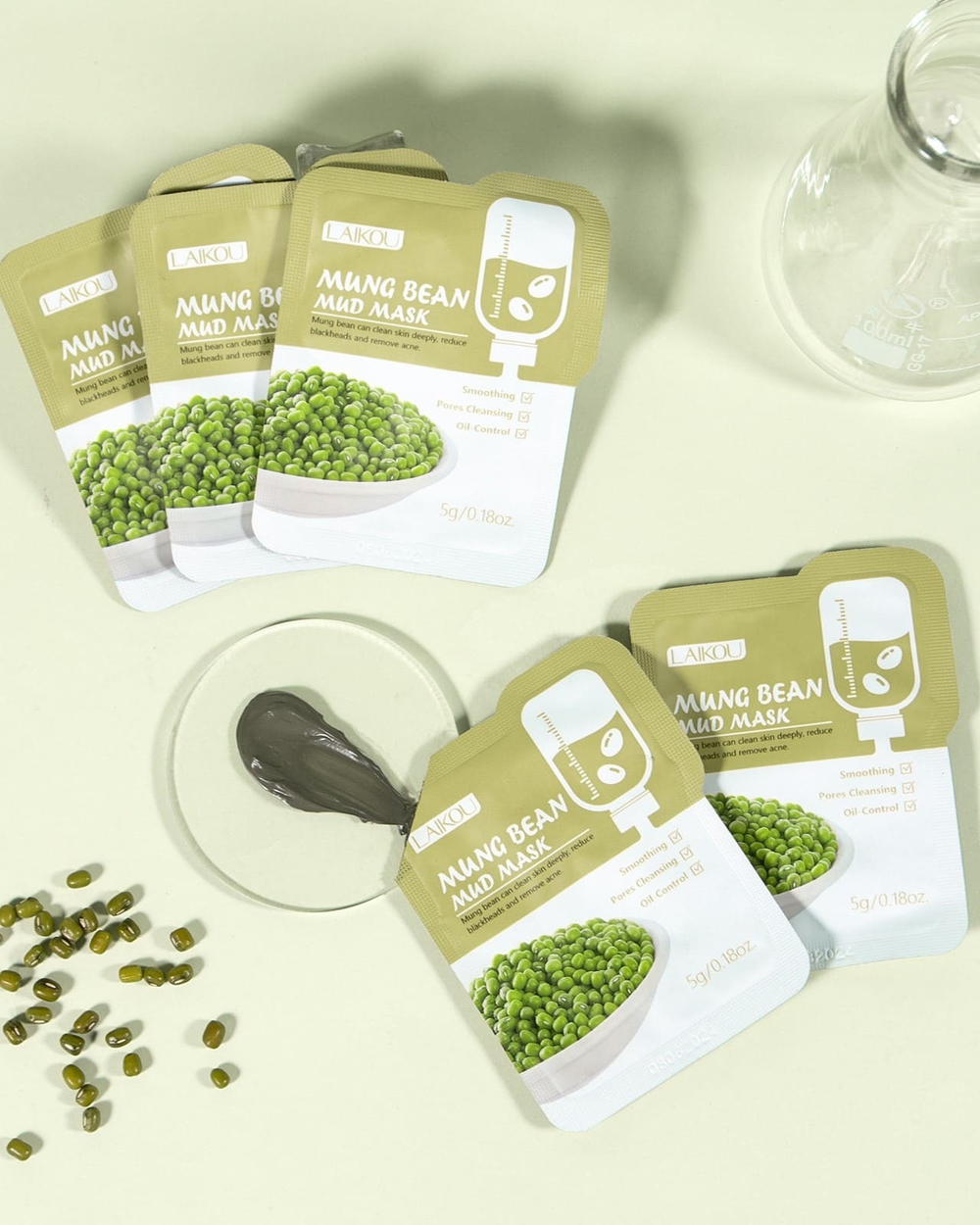 Глиняная маска для лица с бобами мунг
