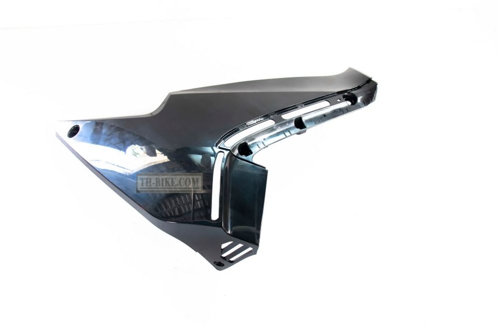 19030-KZZ-J00ZD. SHROUD, R. FR. Fairing Honda Rally250, BLACK *NH1*, No labels