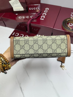 Padlock top handle bag