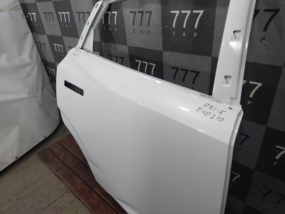 Дверь задняя правая Changan UNI-K 20-нв Б/У Оригинал CD569F2701031301