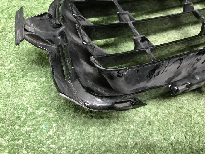 Решетка перед бампера VW Touareg 2 NF 14-18 R-Line