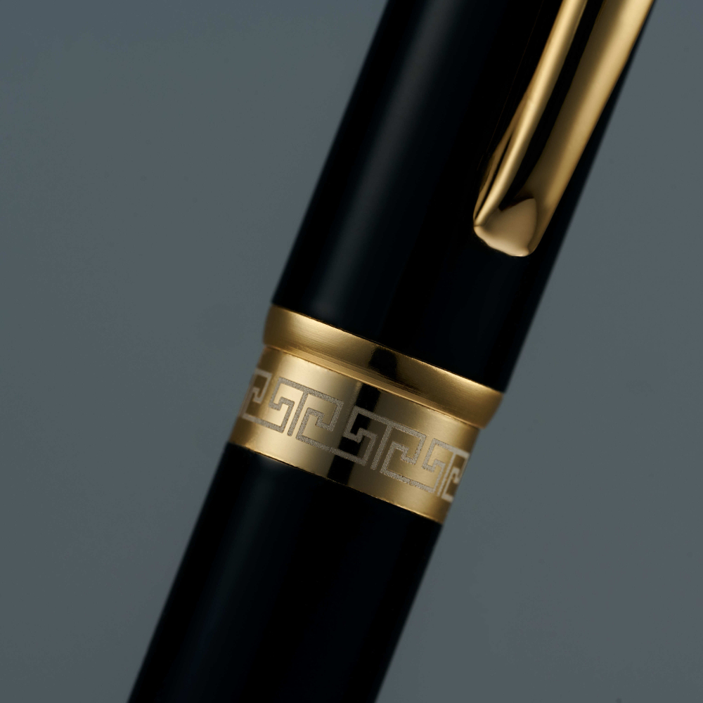 OMAS Century Roller Pen – Gold Edition