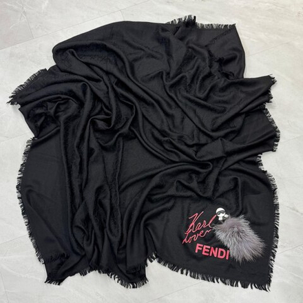 Шарф Fendi