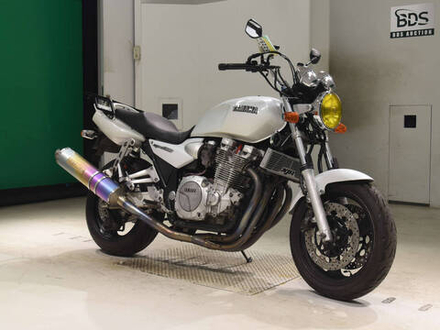 Yamaha XJR1300 2000
