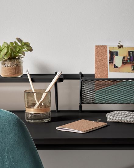 Письменный стол Foreman 98 x 48 черный La Forma Испания 