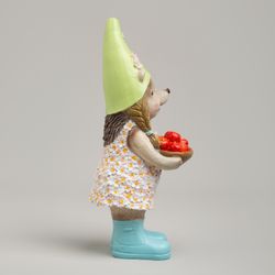 СТАТУЭТКА "ЕЖИК" 8Х11Х24 СМ