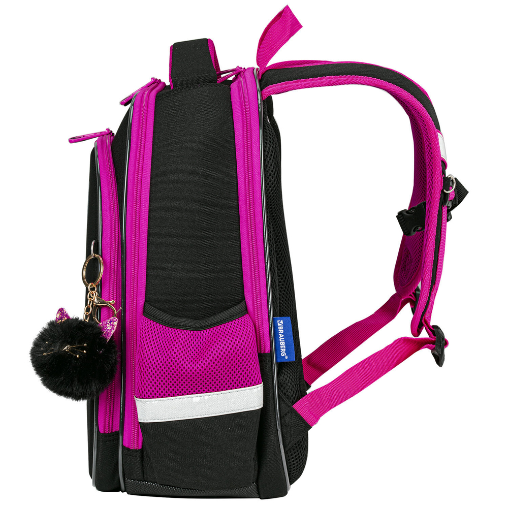 Ранец BRAUBERG QUADRO, 3 отделения, с брелоком, "Black cat", 37х28х18 см, 271358