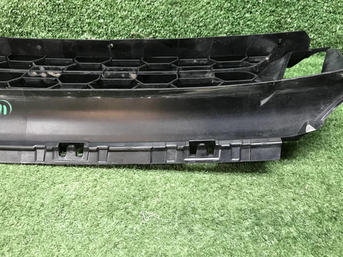 Решетка перед. бампера BMW 6er G32 (20-23) M-paket