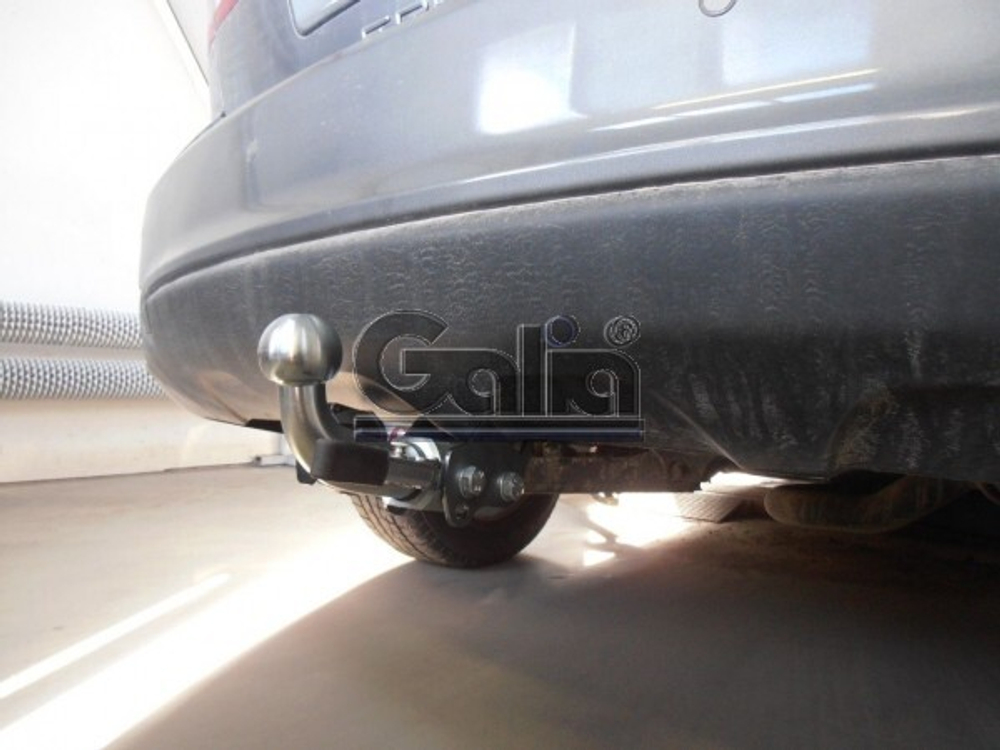 Фаркоп оцинкованный Galia D042A для Dodge Journey 2008-, FIAT Freemont 2011-(паспорт и сертификат в комплекте)(без электрики)